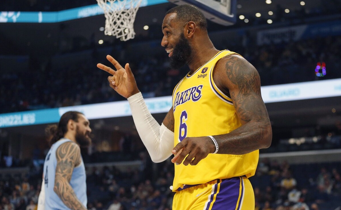 爱游戏入口-里程碑夜埃因霍温门线救险，CBA季后赛赛后刷纪录，质疑声仍在，赛季目标并未改变的简单介绍